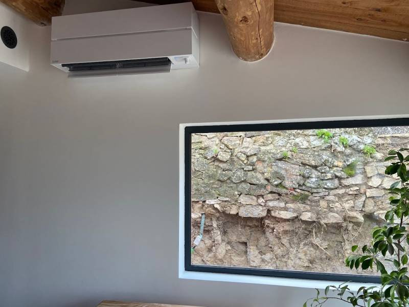 Climatisation réversible multi-split Mitsubishi Electric pour maison à Sanary-sur-Mer (Var)